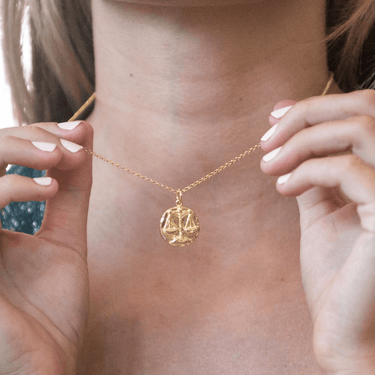 Libra 2025 necklace gold