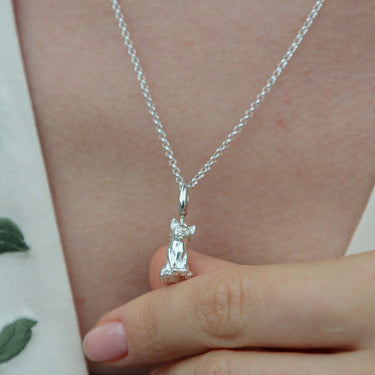 Silver Cat Charm Necklace | Cat-Themed Pendant Necklace