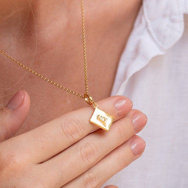 Woman Wearing Gold Nice Biscuit Charm Necklace | Biscuit Pendant Necklaces 
